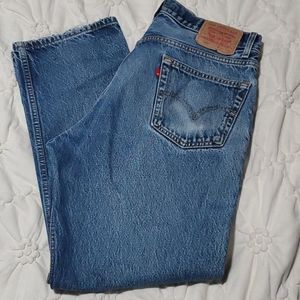 Distressed Levi's 505